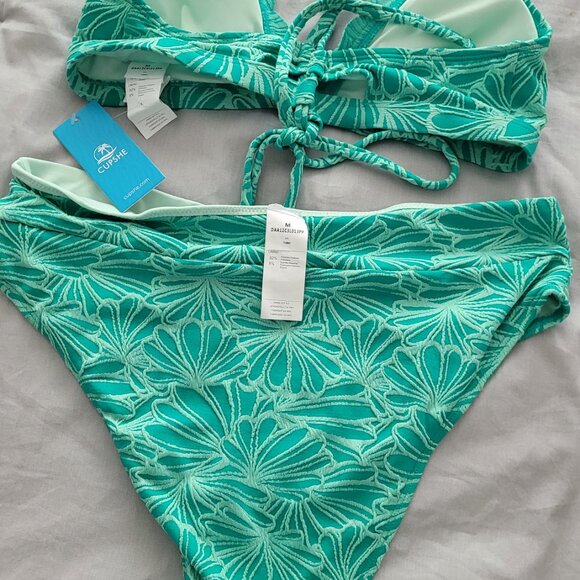 Green on Green high waisted two piece - Picture 4 of 9